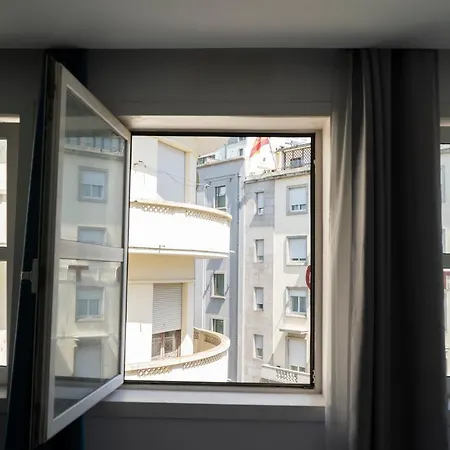 Almada Downtown 102 Porto