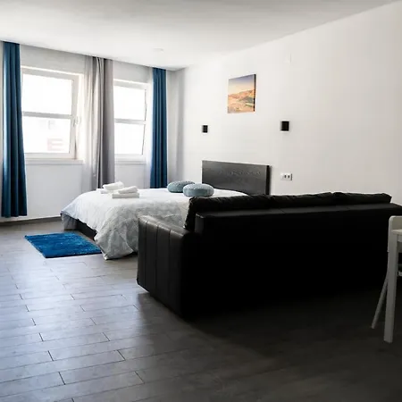 Apartment Almada Downtown 102