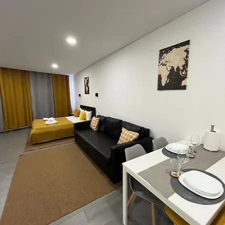 Almada Downtown 102 شقة بورتو